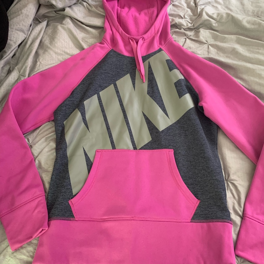 Nike Therma Fit Sweatshirts